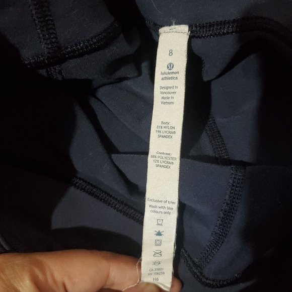 🌸SOLD🌸 Lululemon Blue Yoga Pants - Picture 4 of 5